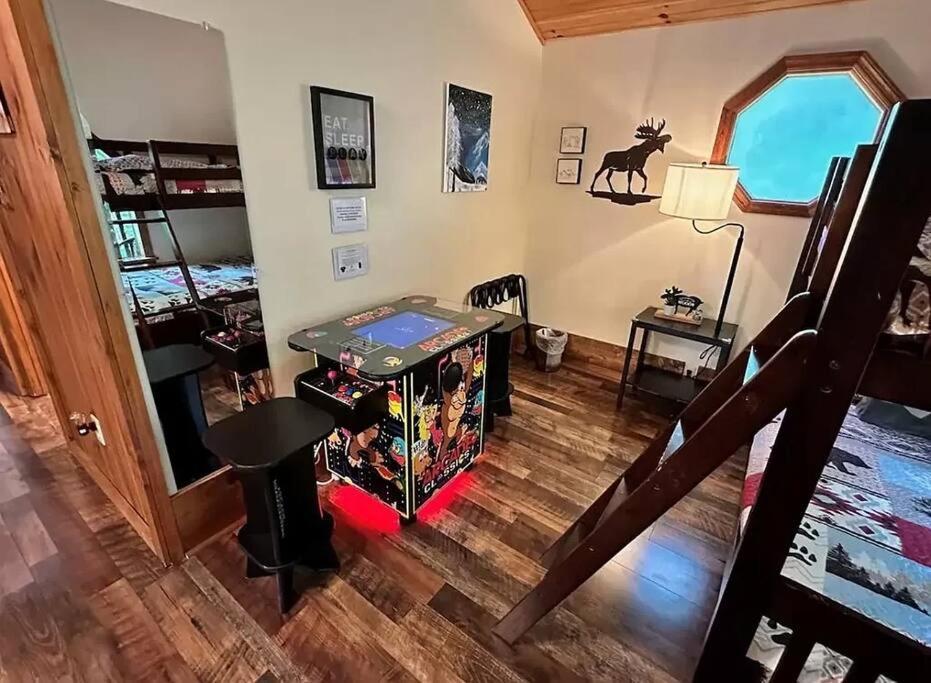 Villa Beary Peaceful Smokies Retreat: Hot-Tub & Pools Pigeon Forge Exterior foto